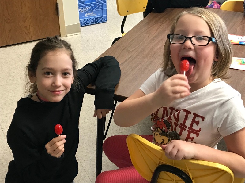 Clarinda CSD Garfield Celebrates 100 Days of School
